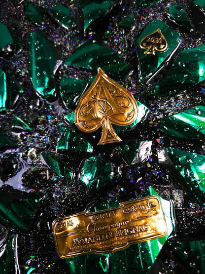 翡翠の孔雀彫刻 ベース付き 翡翠の孔雀彫刻 ベース付き